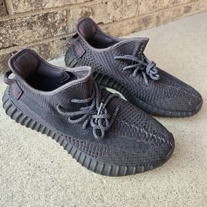 Adidas Yeezy 350 Black Shoes Mens 9